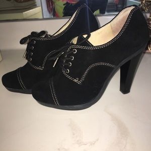 Michael Kors leather upper rubber outsole